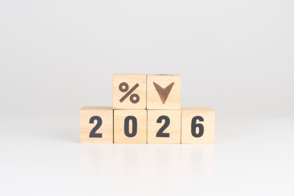 Rejouy - Shutterstock comptescourantassocies 1