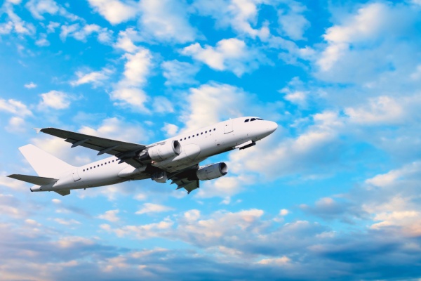 Rejouy - Shutterstock trasnportsaeriensavions