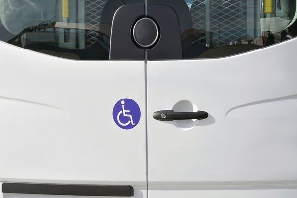 Rejouy - shutterstock transportsanitaire