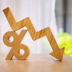 Rejouy - shutterstock reductionimpots
